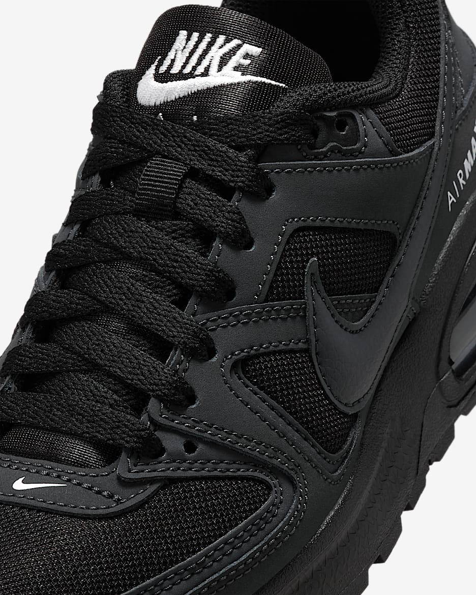 Nike command trainer hot sale